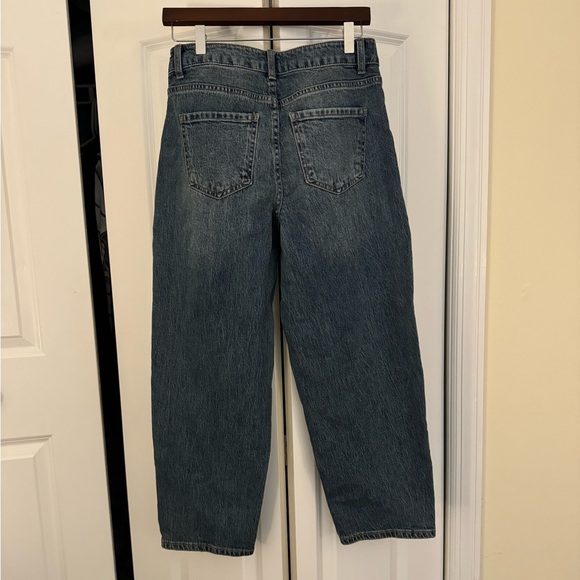 High Rise Barrel Cropped Jeans - Picture 7 of 8